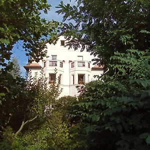 Pensjonat Baron Schoeneck, Karlowe Wary